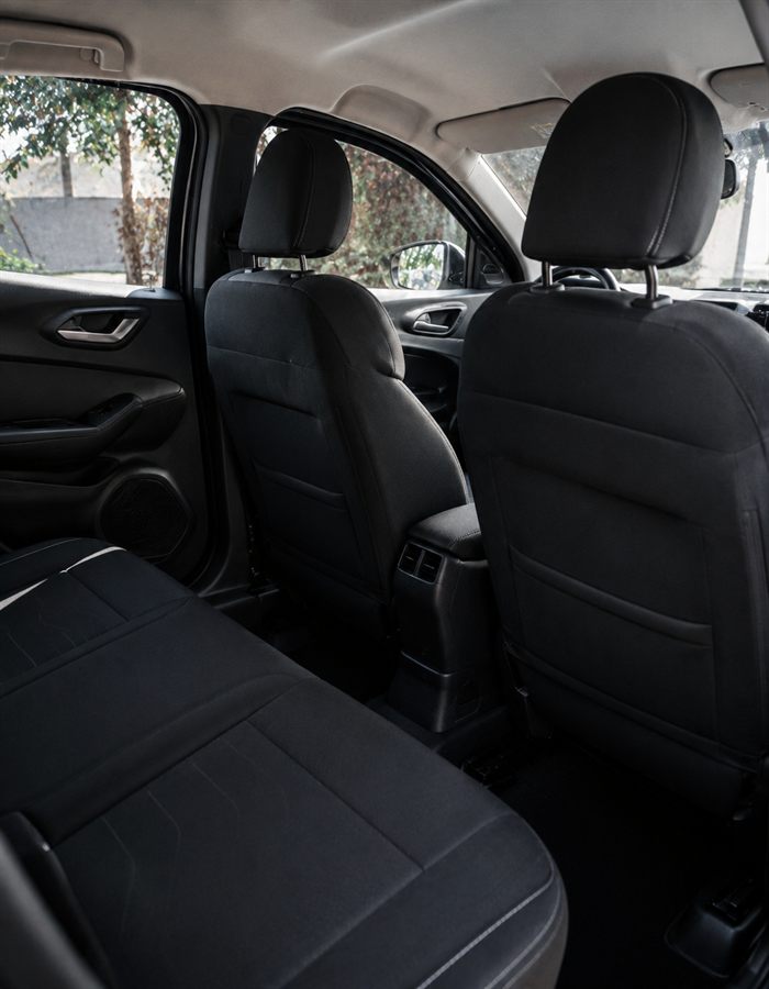 Interior do veículo da Uber Jales Diego